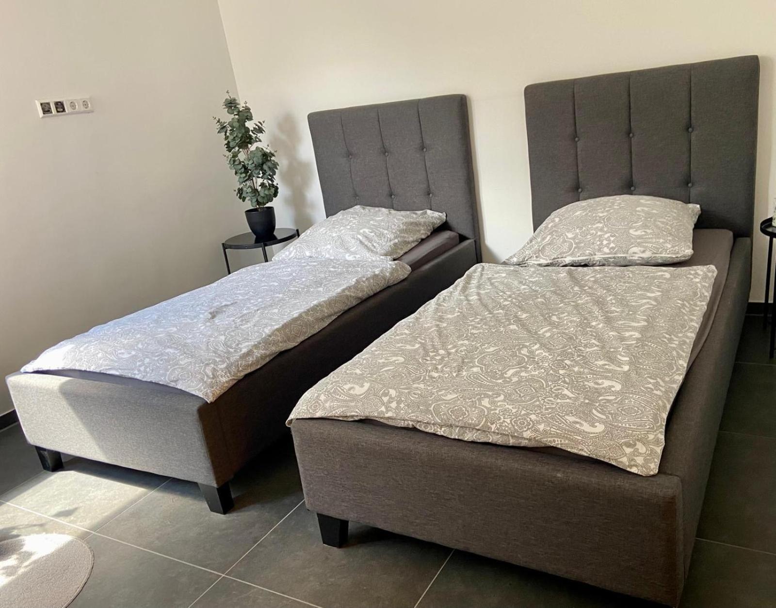 Ferienwohnung Gabriel Kirchentellinsfurt Ngoại thất bức ảnh